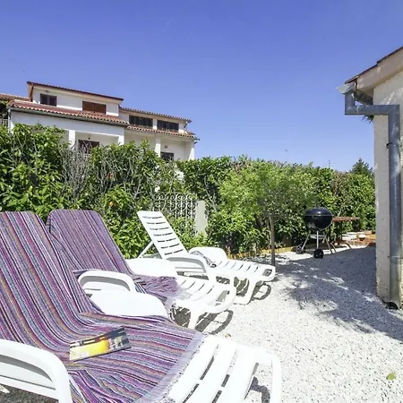 Casa Parenzana In - Haus Fuer 7-9 Personen Holiday home *