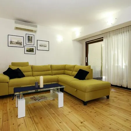 Casa Parenzana In - Haus Fuer 7-9 Personen Holiday home *