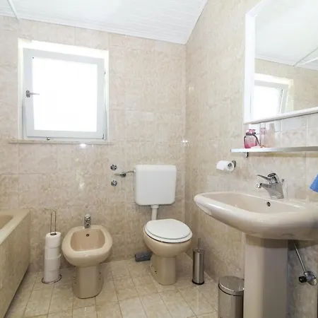 Casa Parenzana In - Haus Fuer 7-9 Personen * Porec