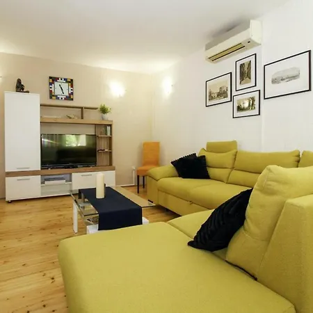 Holiday home Casa Parenzana In - Haus Fuer 7-9 Personen