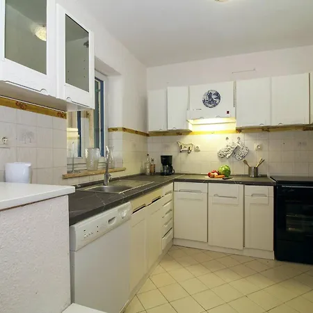 Casa Parenzana In - Haus Fuer 7-9 Personen Hébergement de vacances