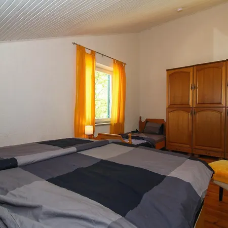 Casa Parenzana In - Haus Fuer 7-9 Personen Hébergement de vacances *