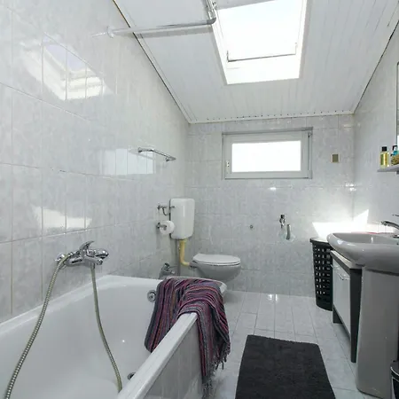 Casa Parenzana In - Haus Fuer 7-9 Personen