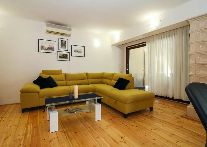 Casa Parenzana In - Haus Fuer 7-9 Personen 別荘 *