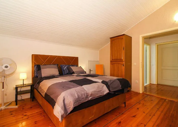 別荘 Casa Parenzana In - Haus Fuer 7-9 Personen *